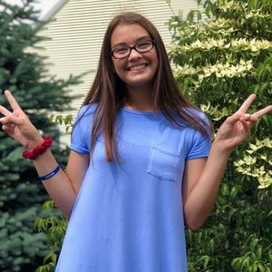 Meet your Posher, Kayla